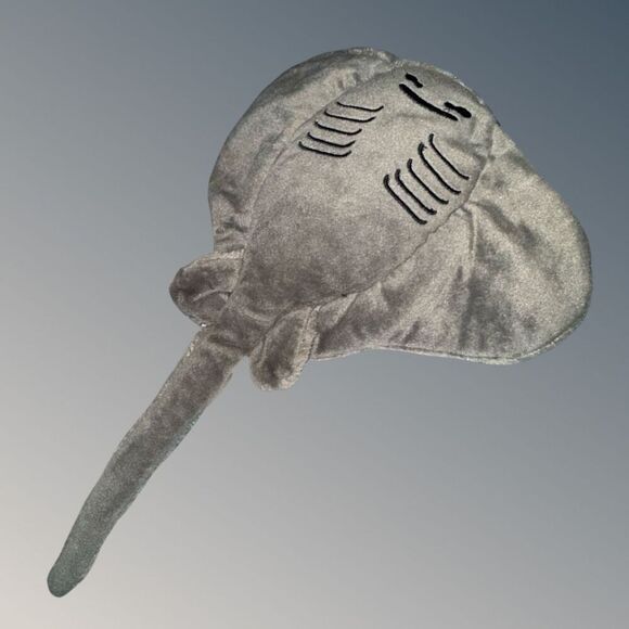 Vintage 1994 The Petting Zoo Gray Big Eyes Soft Plush Stingray Stuffed Animal - Picture 3 of 8